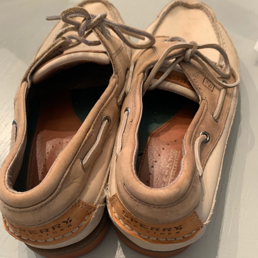 sperry topsiders